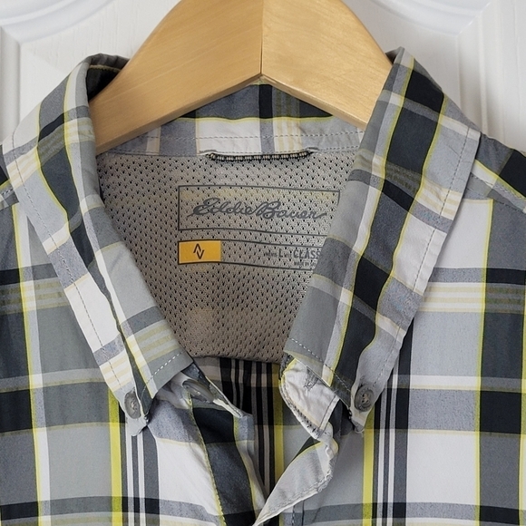 EDDIE Bauer Classic Fit Button Down Short Sleeve Shirt - Picture 5 of 7